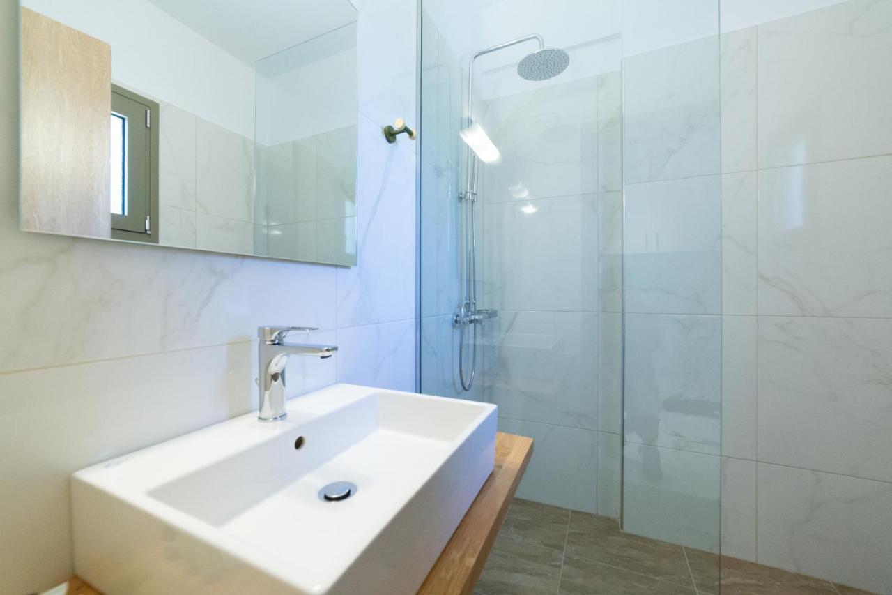 Sky View Suites Kefalonia Вовикес Экстерьер фото