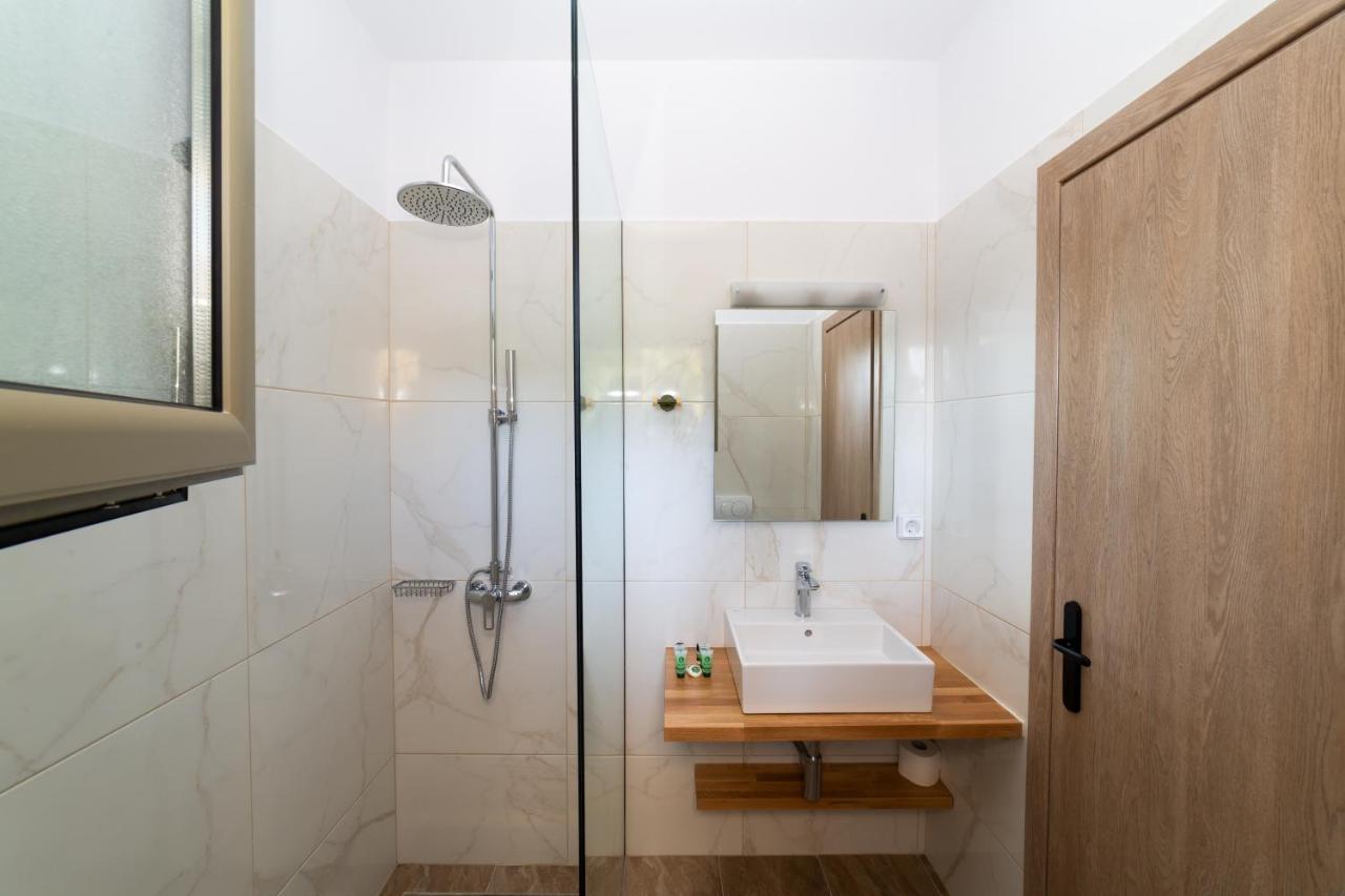 Sky View Suites Kefalonia Вовикес Экстерьер фото